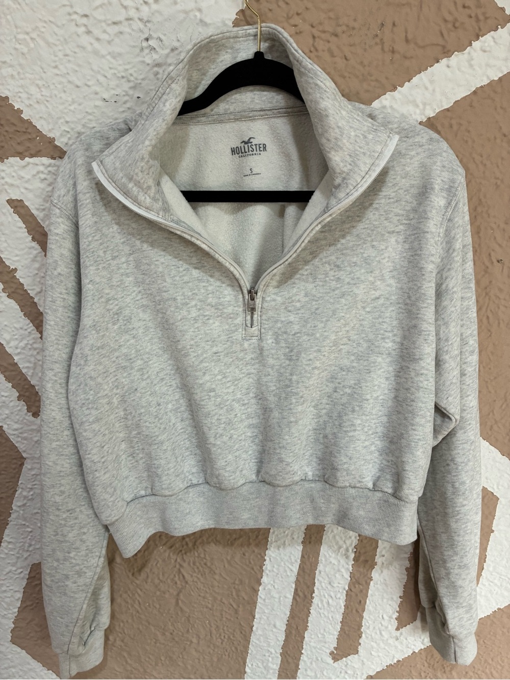 Hollister Light Gray Cropped Quarter-Zip Pullover - Picture 1 of 6